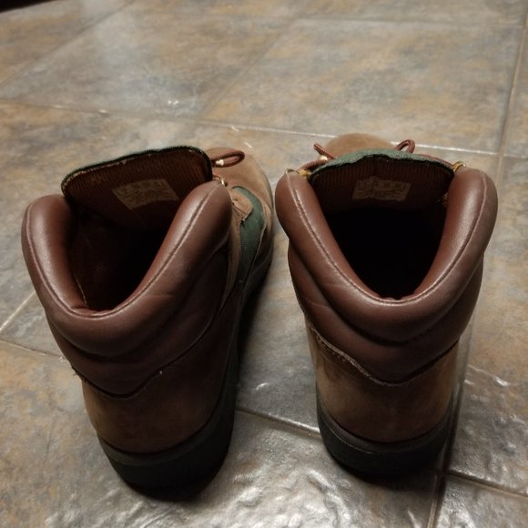 Timberland Classic Field Boot - Picture 4 of 7